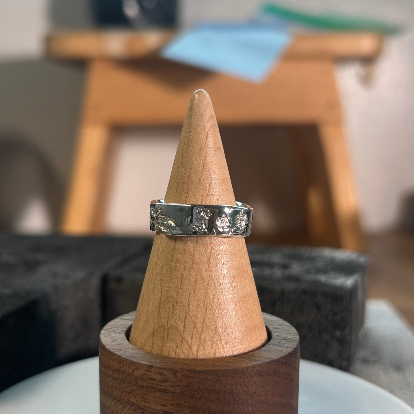 Lily star ring Size 6.5