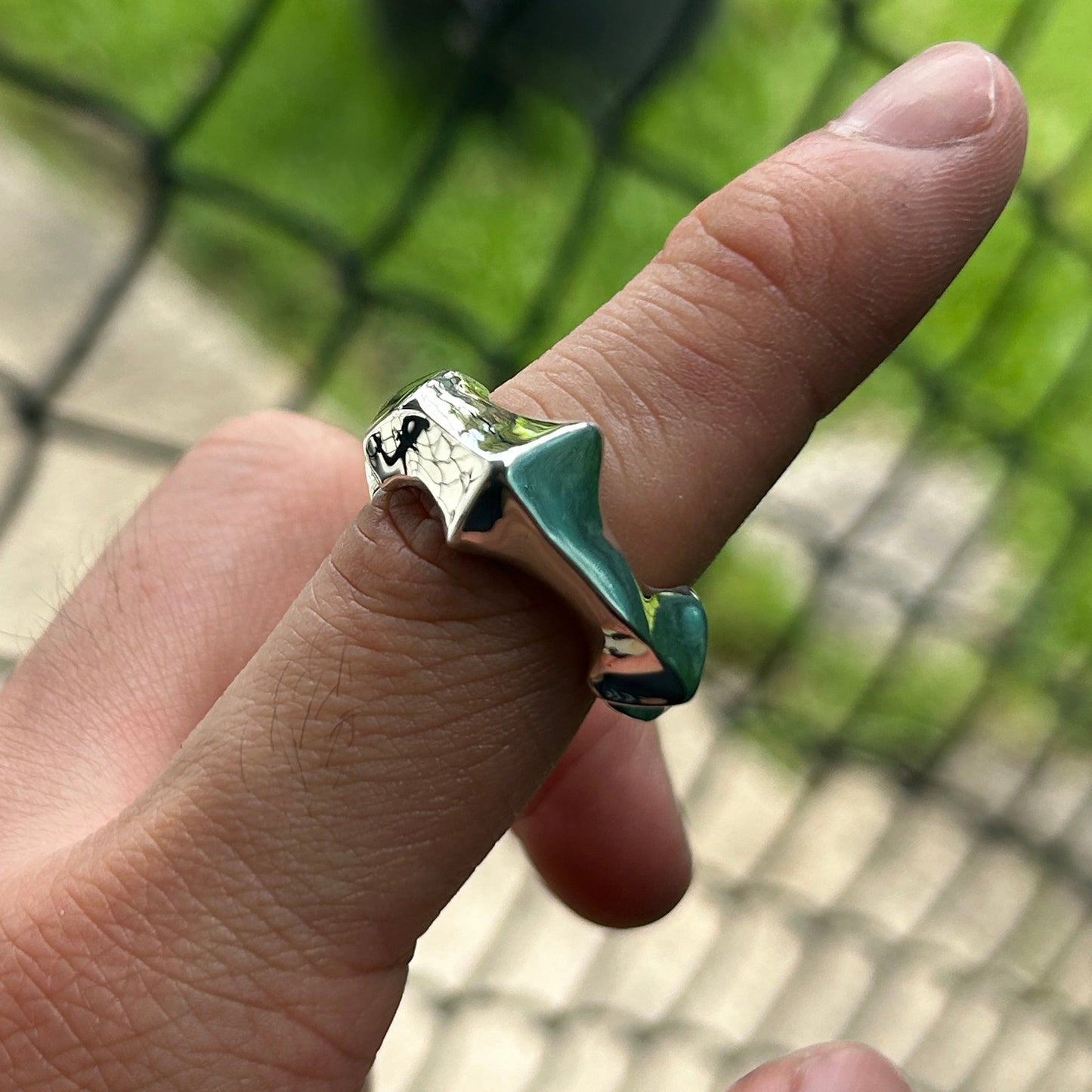 Twisting Star Ring Size 9