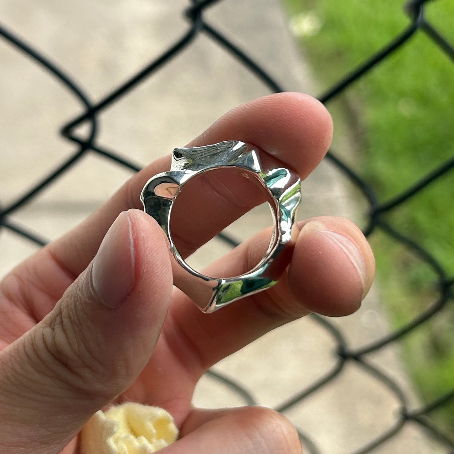 Twisting Star Ring Size 9