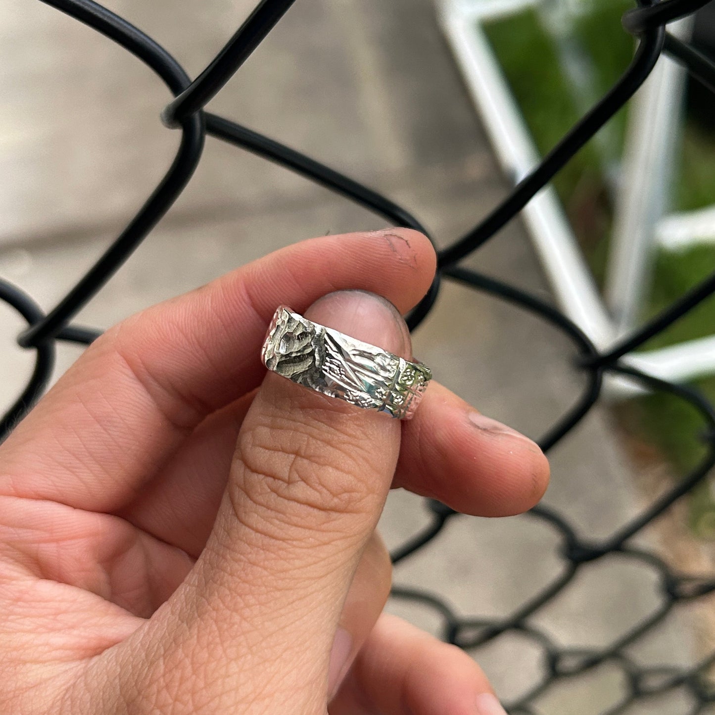 Star textured ring Size 9.5