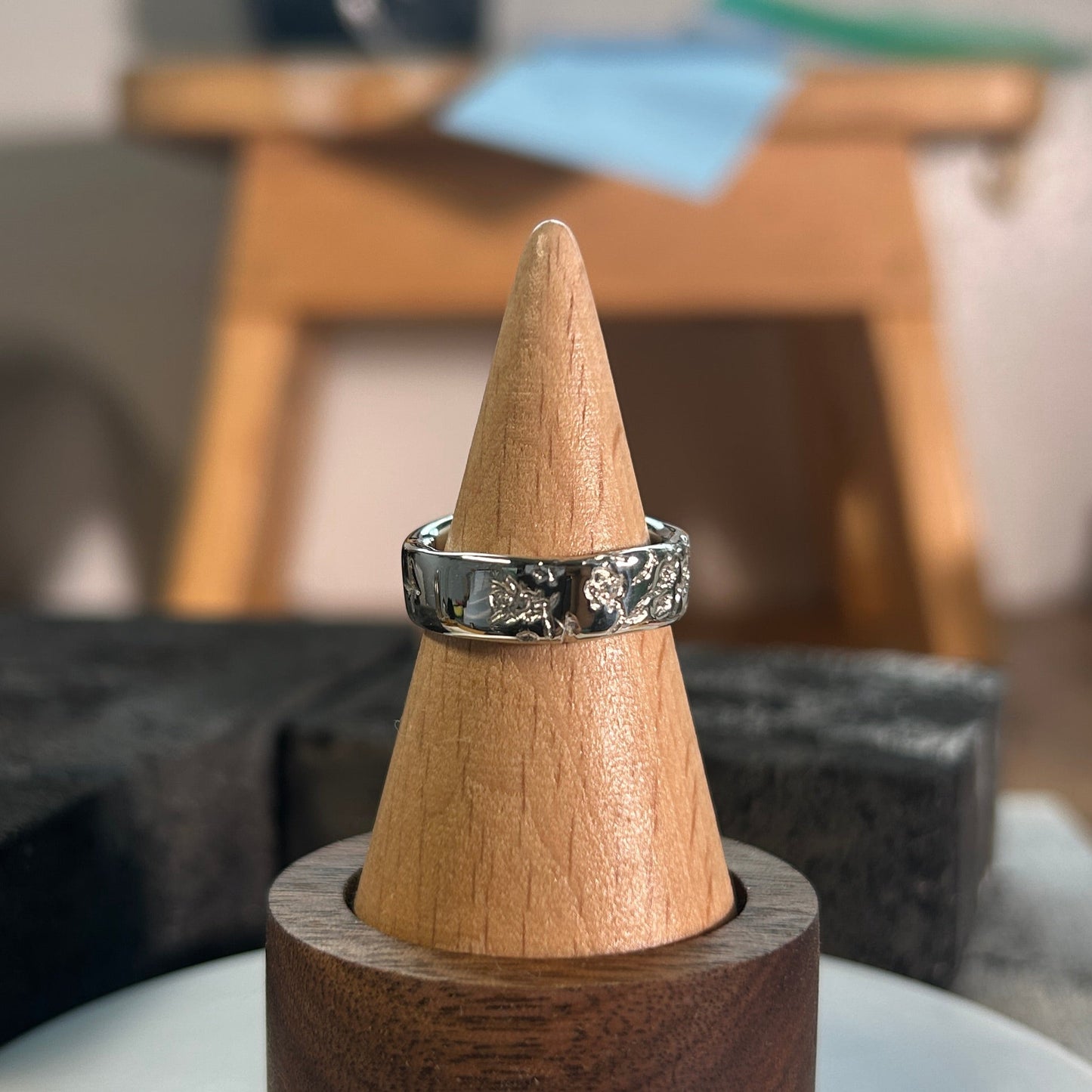 Lily star ring Size 6.5